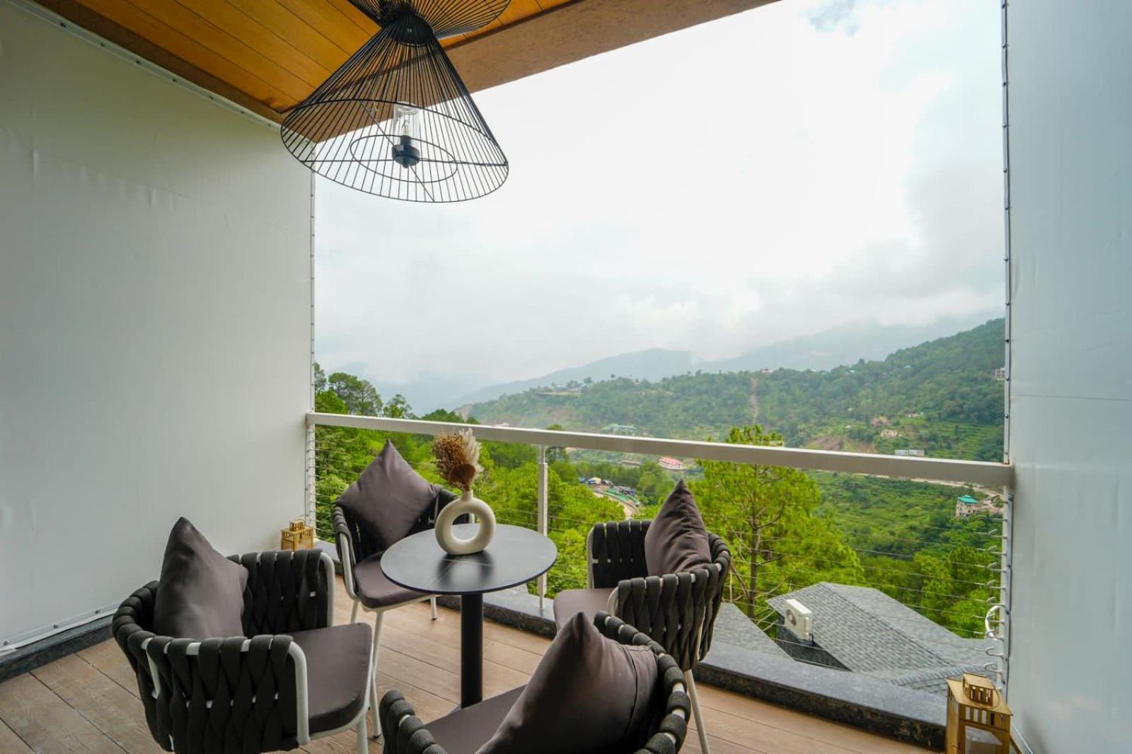 Anantam Resort & Spa Kasauli Exterior foto